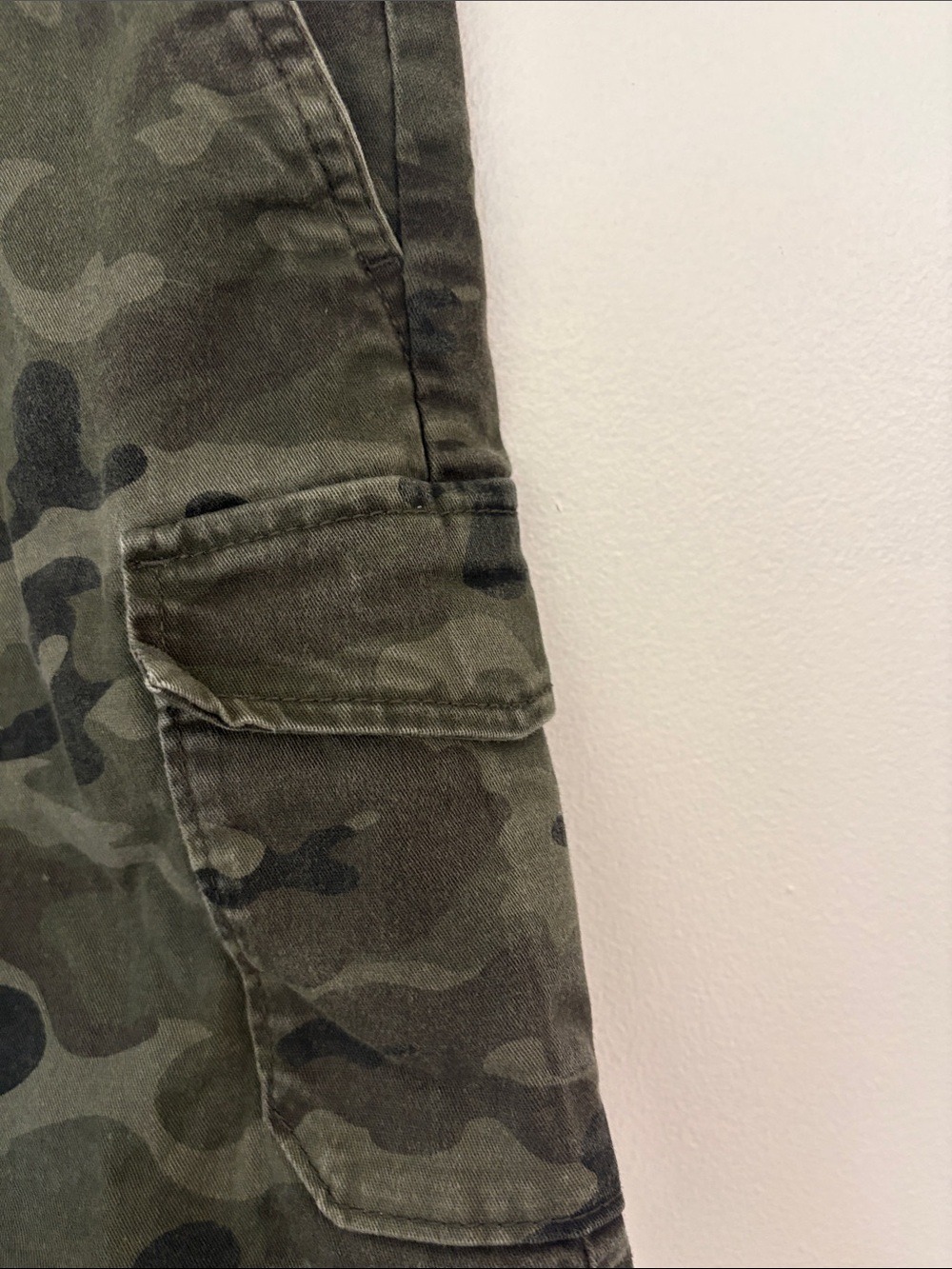 Old Navy Boys' Camo Cargo Shorts - Green/Black - Picture 6 of 13